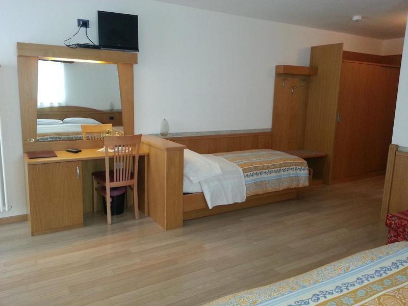 Hotel Panorama パッソ・デル・トナーレ エクステリア 写真